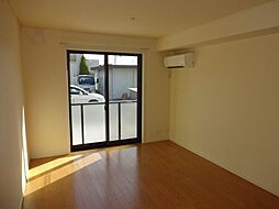 レガーメ横山 2階1LDKのリビング/ダイニング