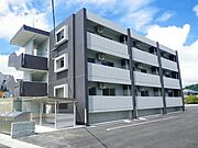 飫肥駅より徒歩14分 築13年3ヶ月 3階建の賃貸物件