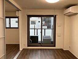 東京臨海高速鉄道りんかい線 品川シーサイド駅 徒歩7分の賃貸マンション 4階2DKのリビング/ダイニング