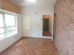 シティホームズ中山 303 3階1Kのリビング/ダイニング