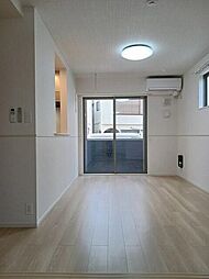 パークサイド MOMO 1階1LDKのリビング/ダイニング