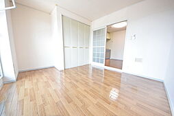 グランドールなか井 102 1階3DKのリビング/ダイニング