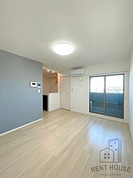 ブルートレインV号 2階1LDKのリビング/ダイニング