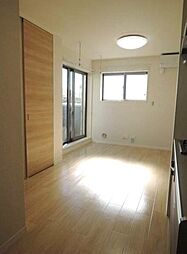 野毛パース 2階ワンルームのリビング/ダイニング