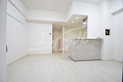 エムズセントラル上新庄 6階1LDKのリビング/ダイニング