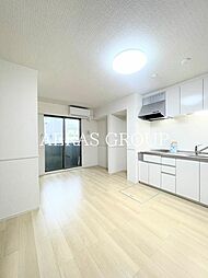 ルシエル アン 1階1LDKのリビング/ダイニング