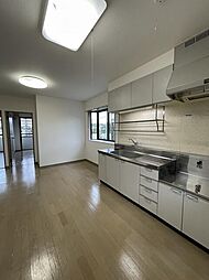 メゾンエトワル 2階2LDKのリビング/ダイニング