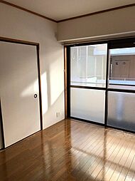 ジョウエツプラザ 3階2LDKのリビング/ダイニング