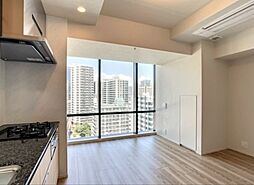 プラウドタワー芝浦 12階1LDKのリビング/ダイニング