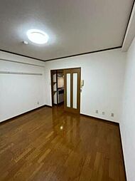 小田急小田原線 狛江駅 徒歩8分の賃貸マンション 1階1Kのリビング/ダイニング