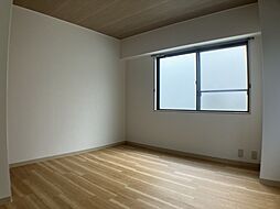 エントランスライフ金閣G 105 1階ワンルームのリビング/ダイニング