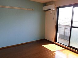 ウェルズ 3階1Kのリビング/ダイニング