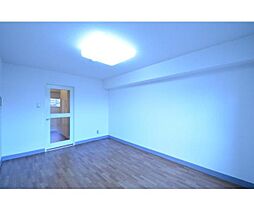 第一ファミールビル 202 2階1Kのリビング/ダイニング