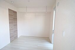 アベニール 1階1LDKのリビング/ダイニング