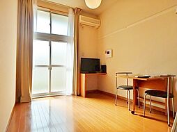 レオパレス横浜北 302 3階1Kのリビング/ダイニング