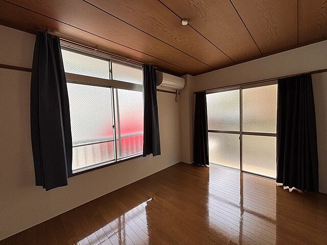 洋室
