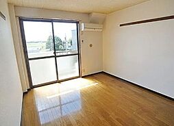 グラドゥアーレII 3階1Kのリビング/ダイニング