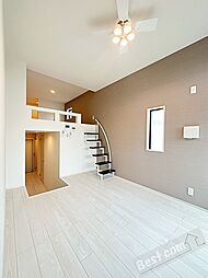 ハーモニーテラス墨江 2階ワンルームのリビング/ダイニング