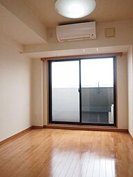 ルーブル早稲田 7階1Kのリビング/ダイニング