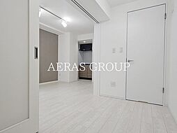 レジデンス市谷仲之町 1階1LDKのリビング/ダイニング