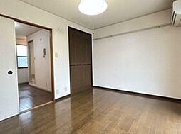 浜田山エイト 1階1DKのリビング/ダイニング