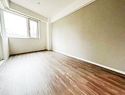 コスモリード新宿余丁町 4階1LDKのリビング/ダイニング