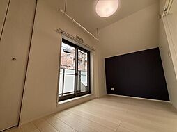 シャロンスプリング 2 2階1LDKのリビング/ダイニング