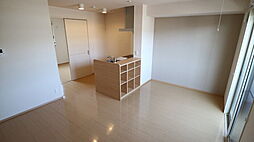 近鉄奈良線 河内花園駅 徒歩17分の賃貸アパート 2階2LDKのリビング/ダイニング