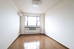 セレクションKUKI 312 3階1Kのリビング/ダイニング