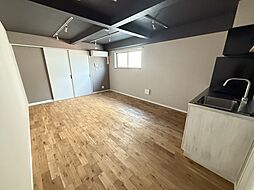 クリフビレッジＧ棟 301