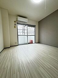 ホームコア87 301 3階1Kのリビング/ダイニング