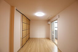 インペリアル 105 1階1LDKのリビング/ダイニング