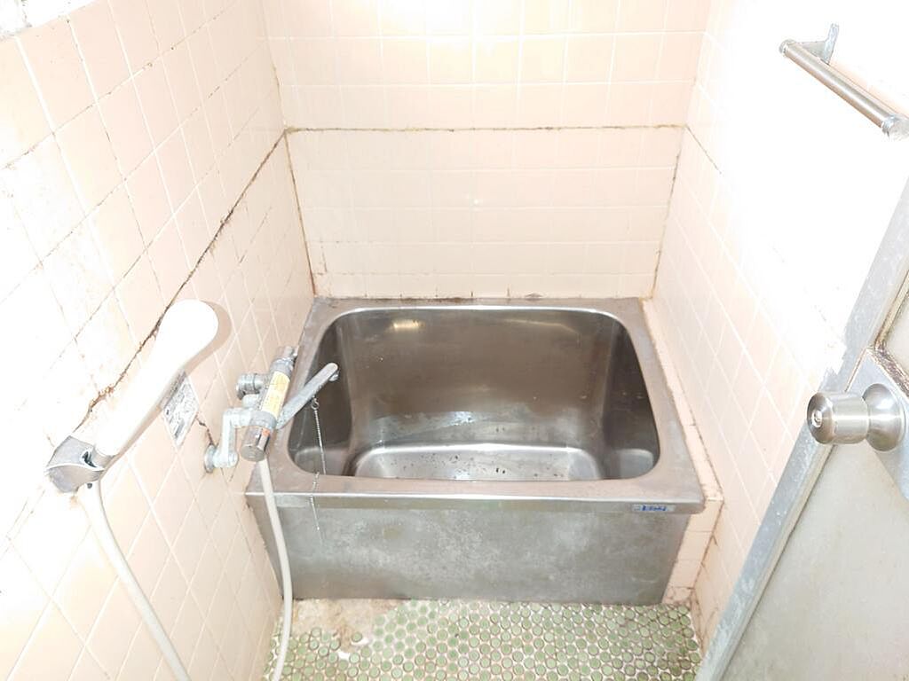 Image 9