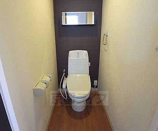 画像7:広々としたトイレです。