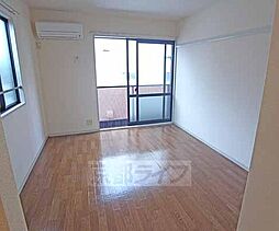 京都地下鉄東西線 御陵駅 徒歩15分の賃貸アパート 1階1Kのリビング/ダイニング