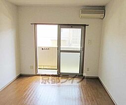 京都地下鉄東西線 東野駅 徒歩3分の賃貸マンション 1階1Kのリビング/ダイニング