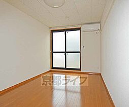 レオパレス田中殿 105 1階1Kのリビング/ダイニング