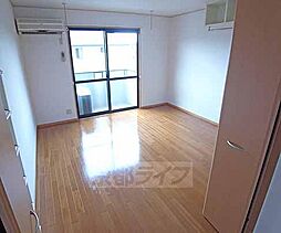 京都地下鉄東西線 御陵駅 徒歩3分の賃貸アパート 2階1Kのリビング/ダイニング