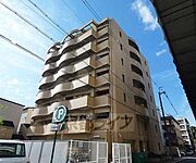 藤森駅より徒歩1分 2階 築36年の賃貸物件