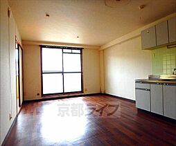 近鉄京都線 新田辺駅 徒歩3分の賃貸マンション 3階3LDKのリビング/ダイニング