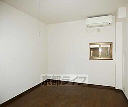 シェロ中書島 102 1階ワンルームのリビング/ダイニング