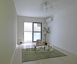 ジョイフル丹波橋 302 3階1Kのリビング/ダイニング