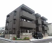 枚方市駅より徒歩15分 築3年4ヶ月 3階建の賃貸物件