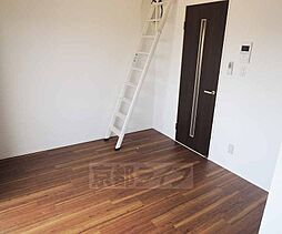 プレシャス五番館 302 3階1Kのリビング/ダイニング