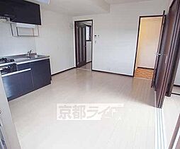 京都地下鉄東西線 椥辻駅 徒歩8分の賃貸マンション 1階1LDKのリビング/ダイニング