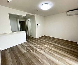 JR片町線(学研都市線) 藤阪駅 徒歩3分の賃貸アパート 3階1LDKのリビング/ダイニング