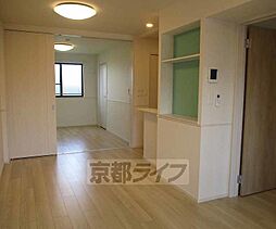 JR奈良線 棚倉駅 徒歩14分の賃貸アパート 2階2LDKのリビング/ダイニング