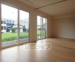 近鉄京都線 狛田駅 徒歩5分の賃貸アパート 1階2LDKのリビング/ダイニング