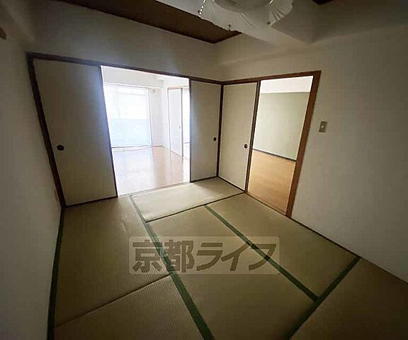 寝室