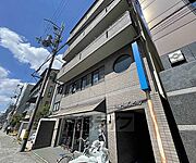 丸太町駅より徒歩1分 3階 築27年の賃貸物件